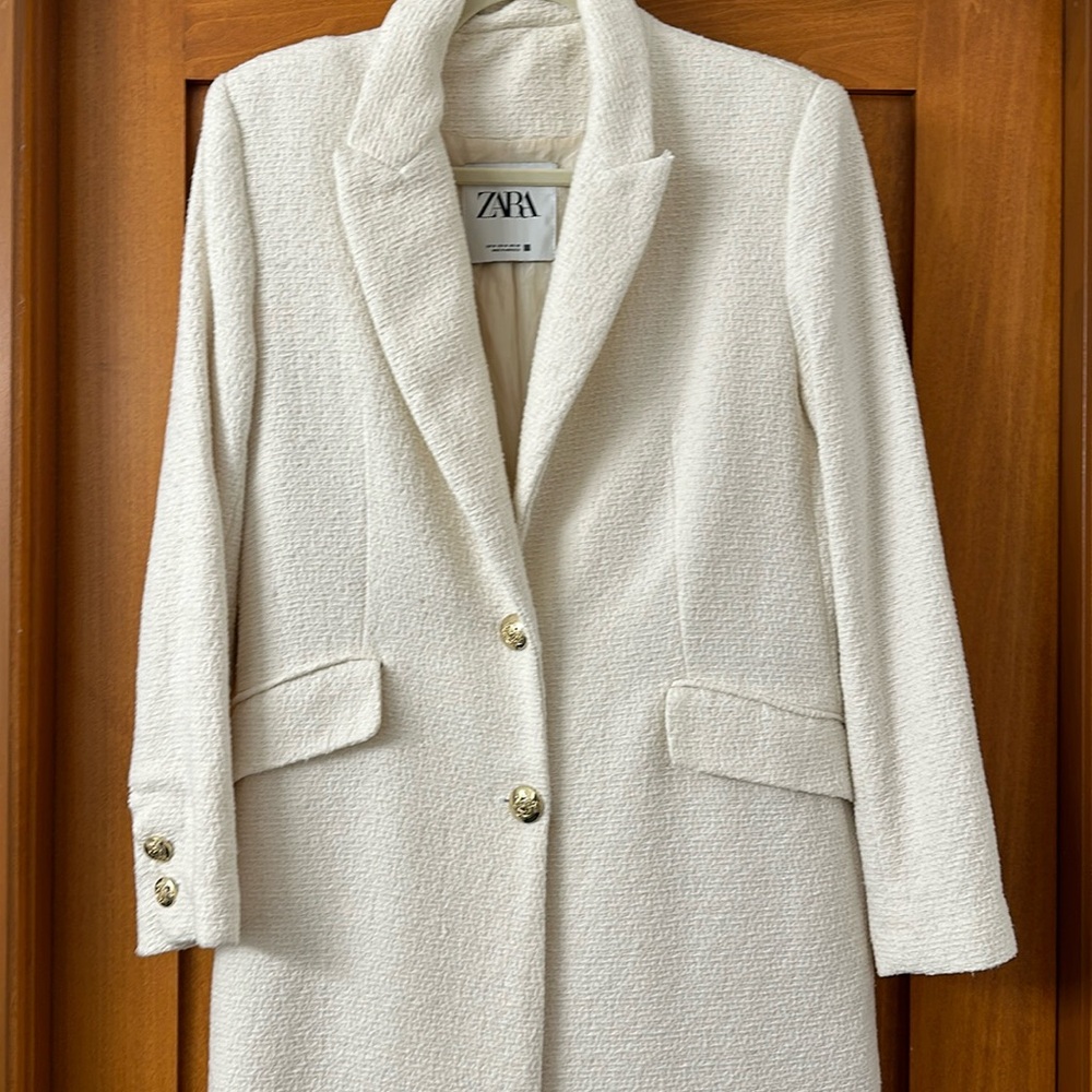 Zara women’s ivory coat blazer